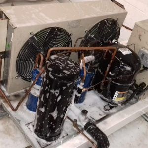 Mantenimiento a refrigeración y aire acondicionado